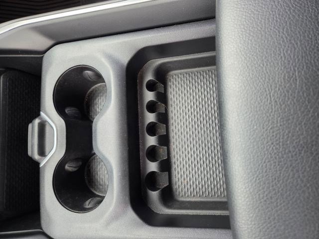 Used 2023 RAM 1500 Big Horn AWD/4WD image 9
