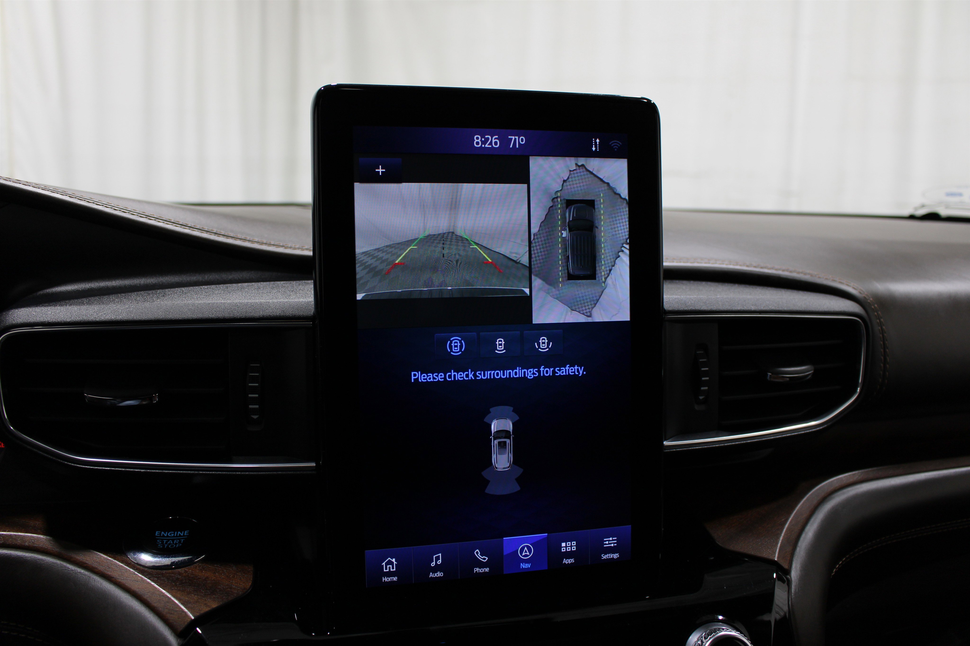 Used 2022 Ford Explorer King Ranch w/ Technology Package AWD/4WD image 17