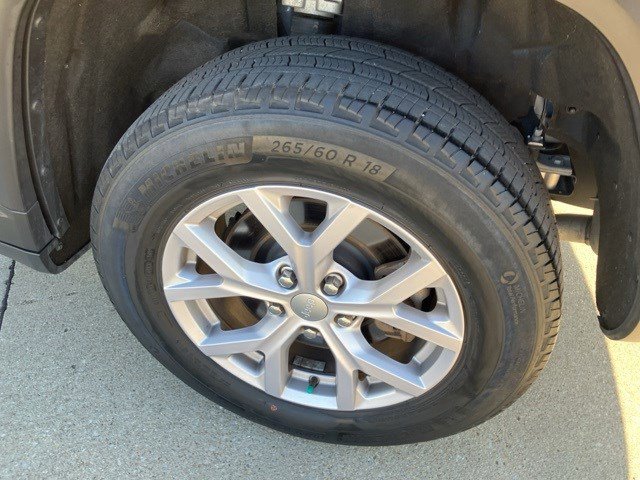 Used 2022 Jeep Grand Cherokee L Limited image 26