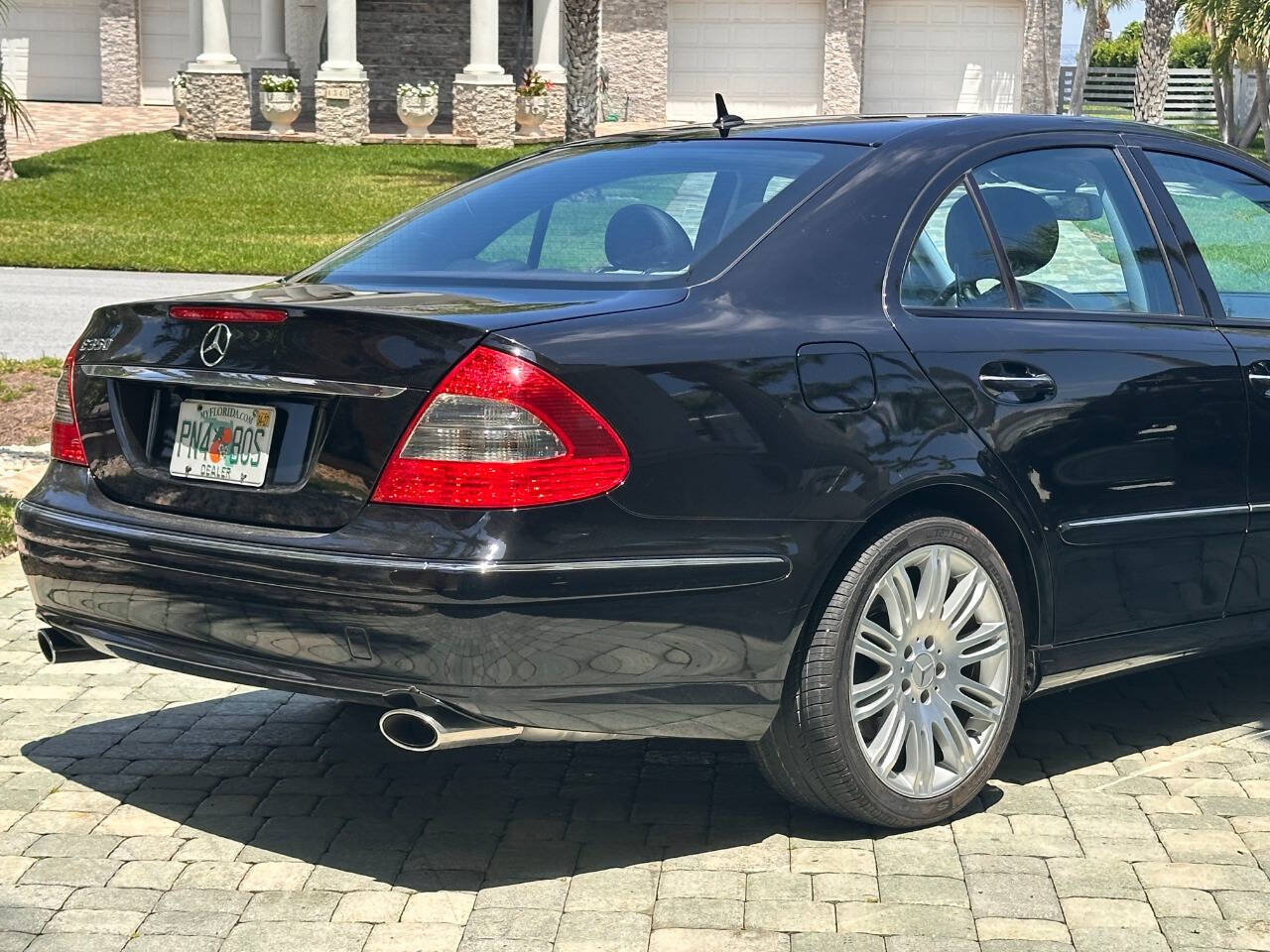 Used 2007 Mercedes-Benz E 350 Sedan image 6