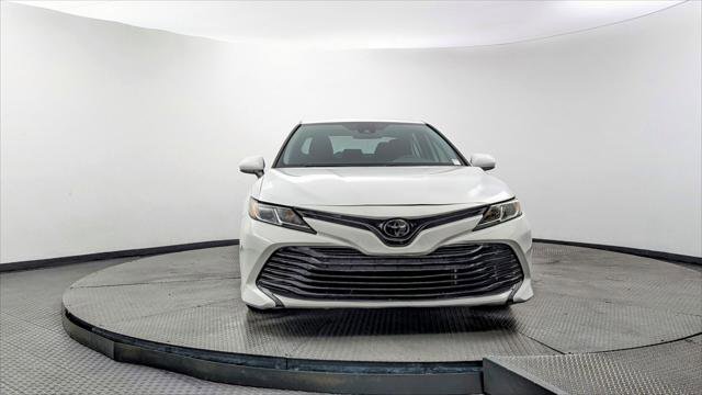 Used 2020 Toyota Camry LE FWD image 12