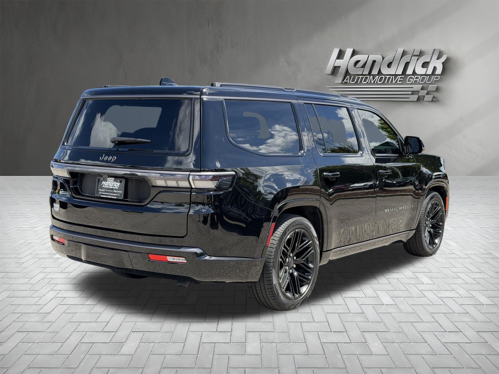 Used 2026 Jeep Grand Wagoneer Limited AWD/4WD image 10