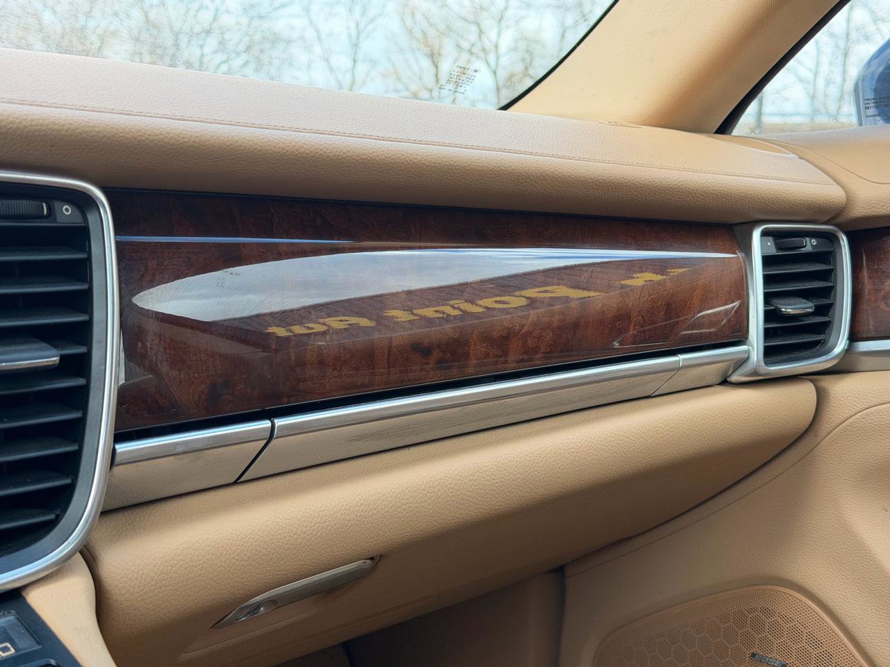 Used 2011 Porsche Panamera 4 image 34