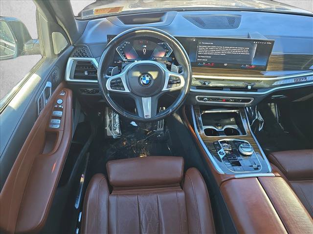 Used 2023 BMW X7 xDrive40i w/ Executive Package AWD/4WD image 16