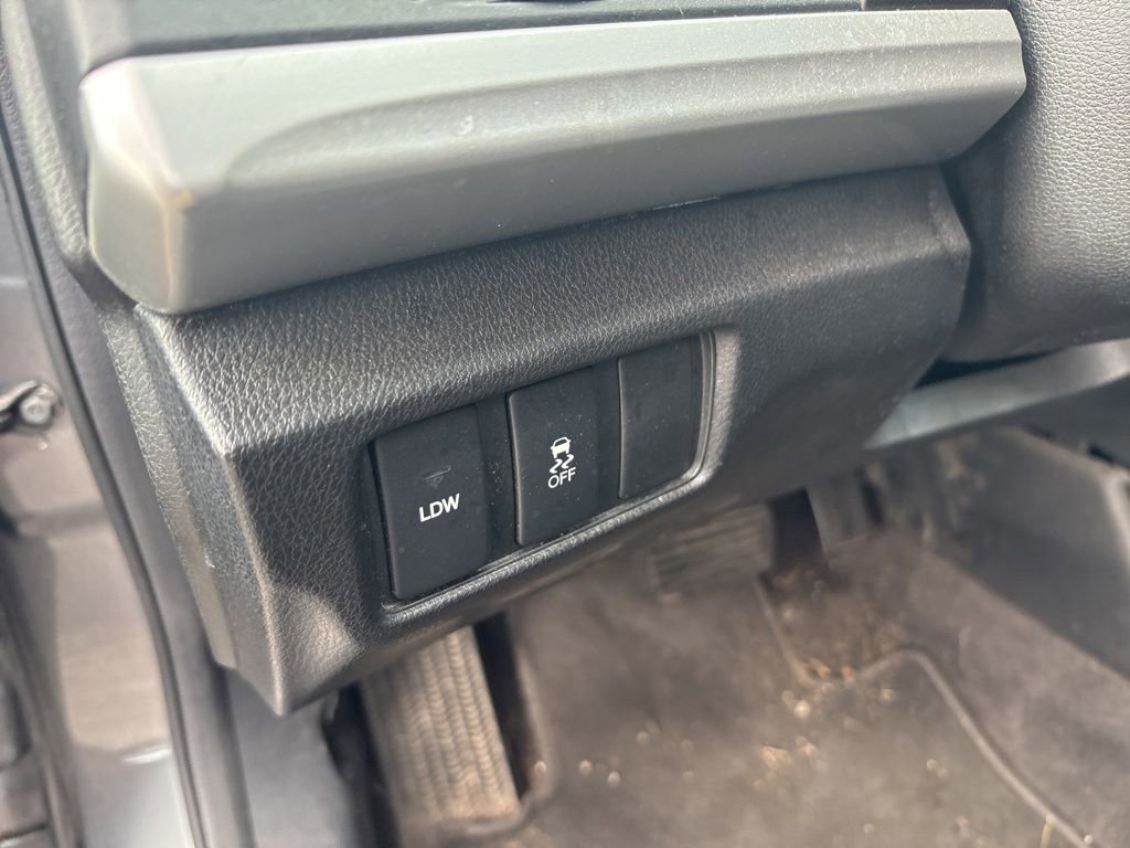 Used 2014 Honda Crosstour EX-L image 17