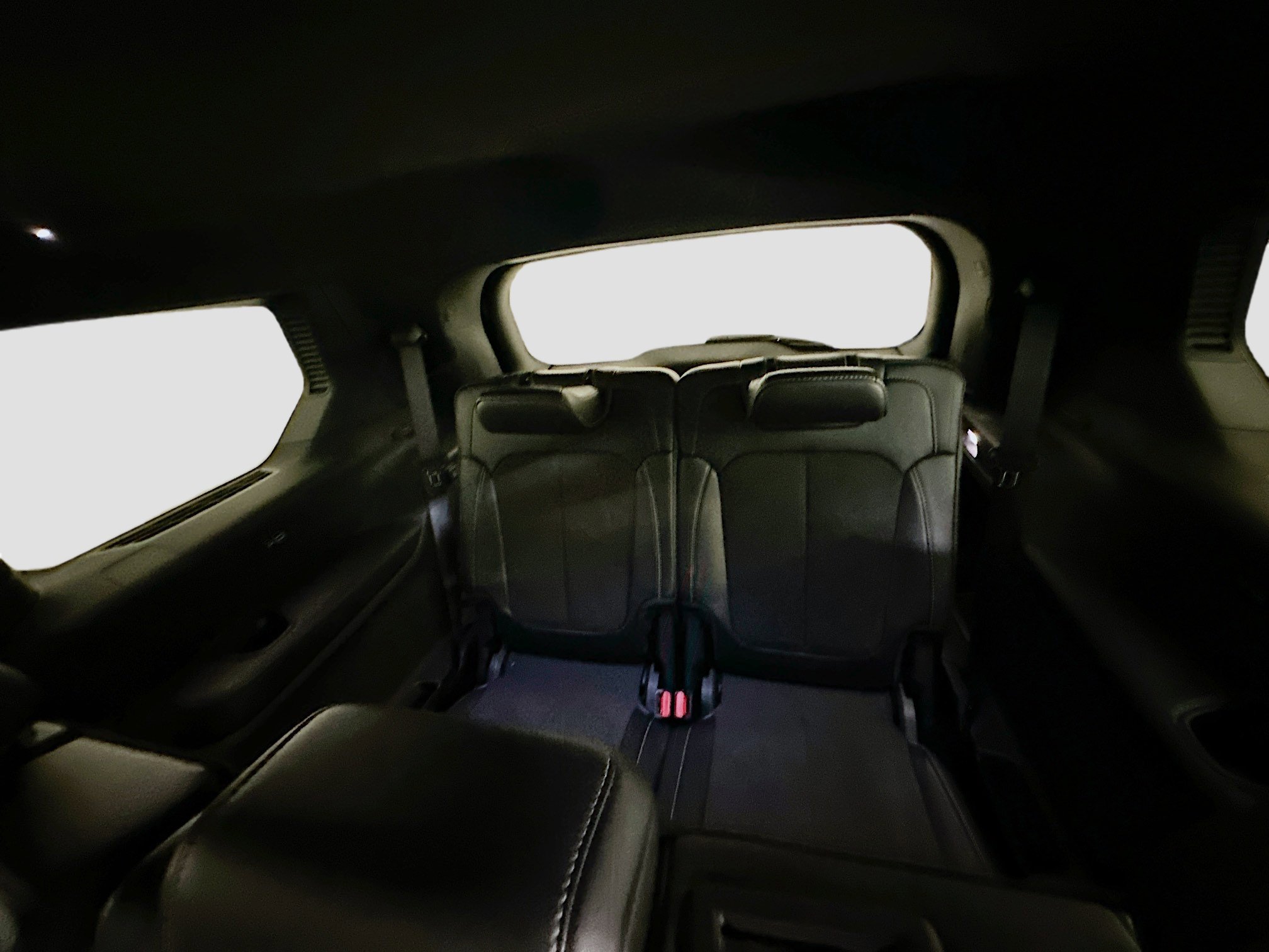 Used 2024 Jeep Grand Cherokee L Laredo image 29