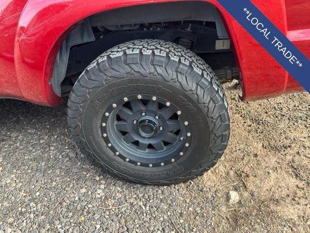 Used 2012 Toyota Tacoma 4x4 Double Cab w/ SR5 Pkg image 4