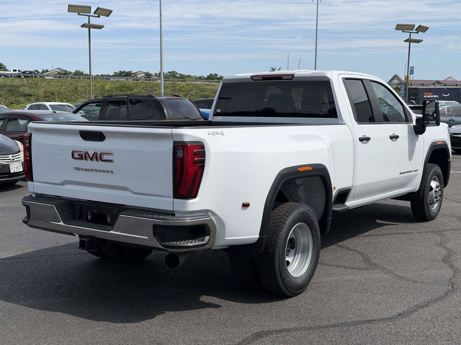 New 2026 GMC Sierra 3500 Pro AWD/4WD image 2