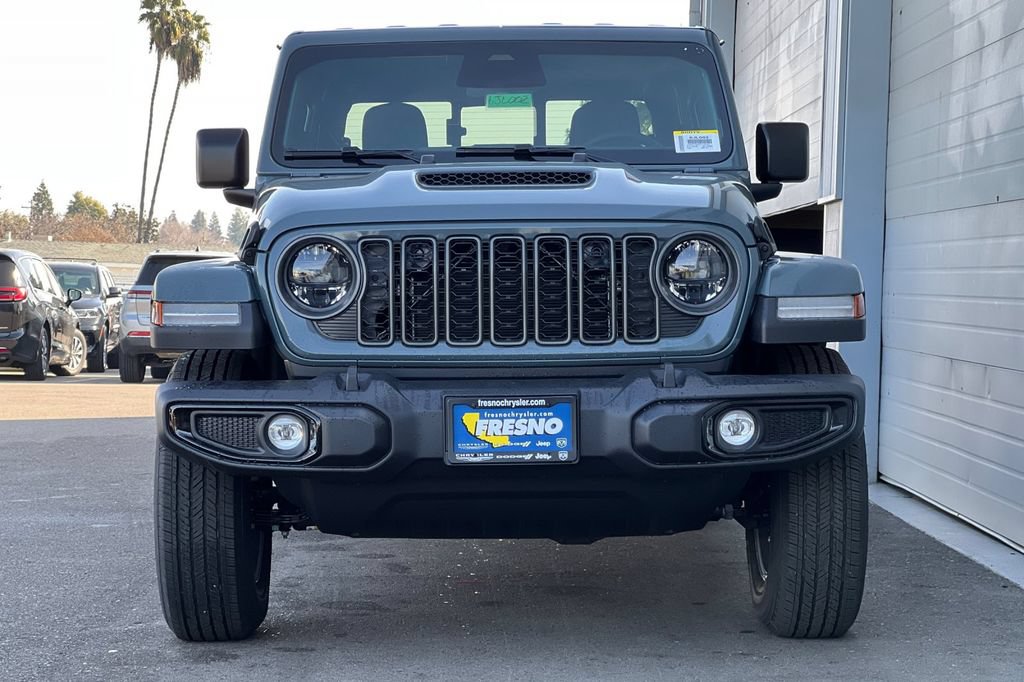 New 2026 Jeep Gladiator Sport AWD/4WD image 9