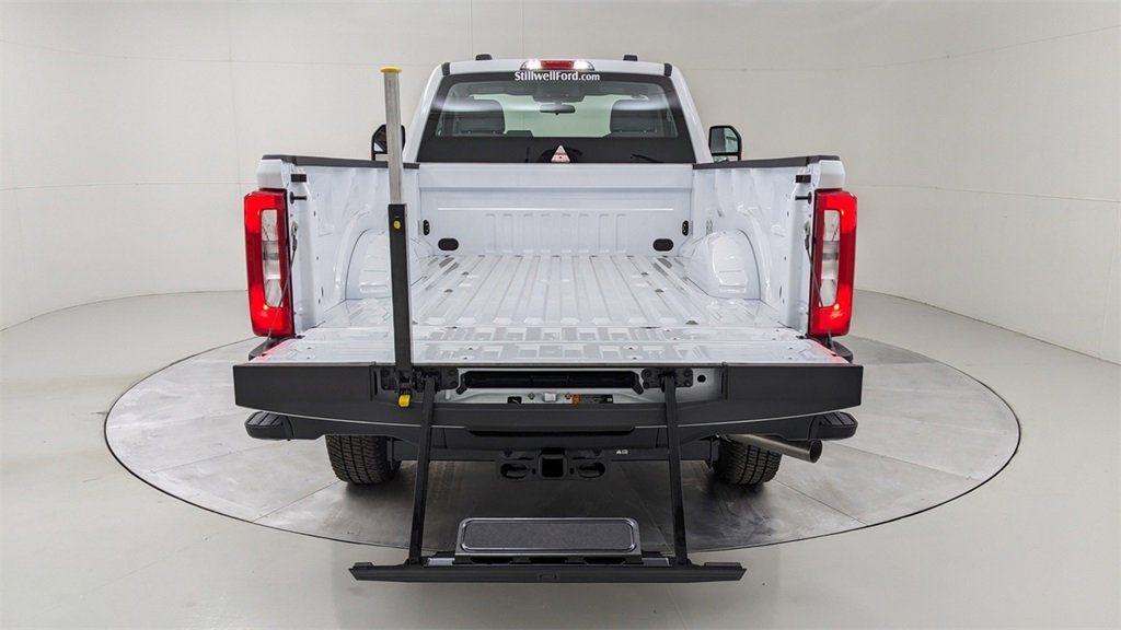 New 2026 Ford F250 XL image 7