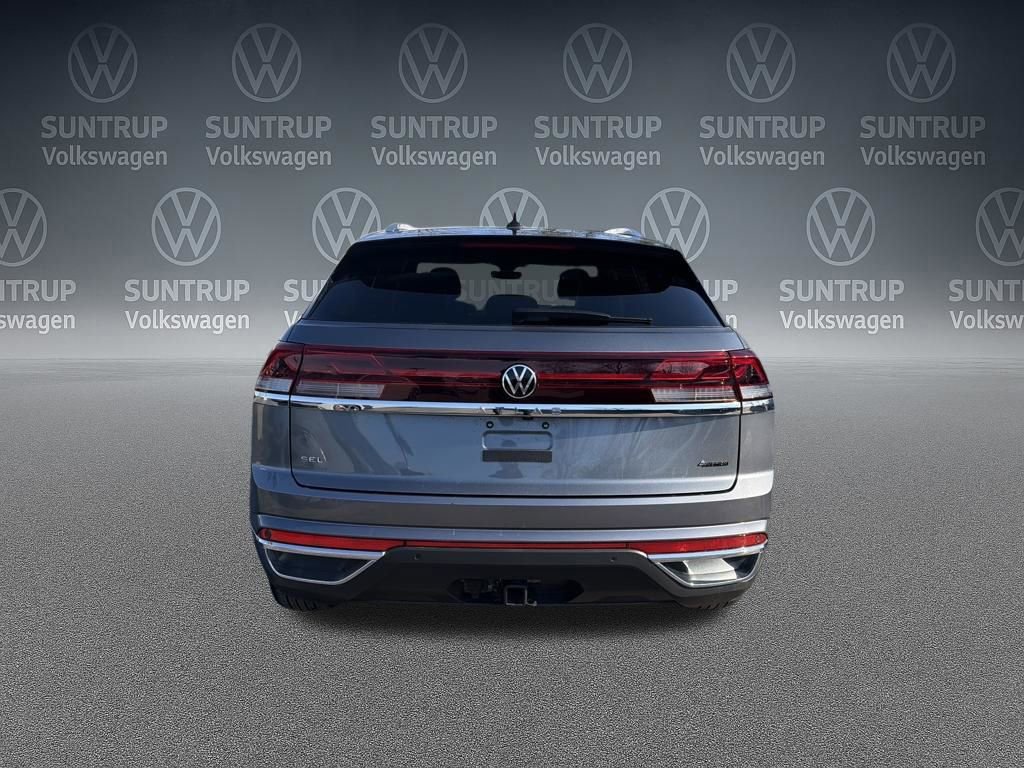 Used 2025 Volkswagen Atlas Cross Sport SEL image 22