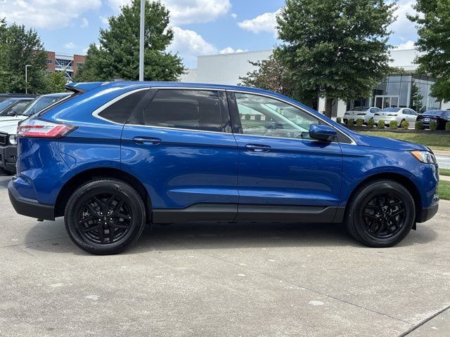 Used 2024 Ford Edge SEL AWD/4WD image 2