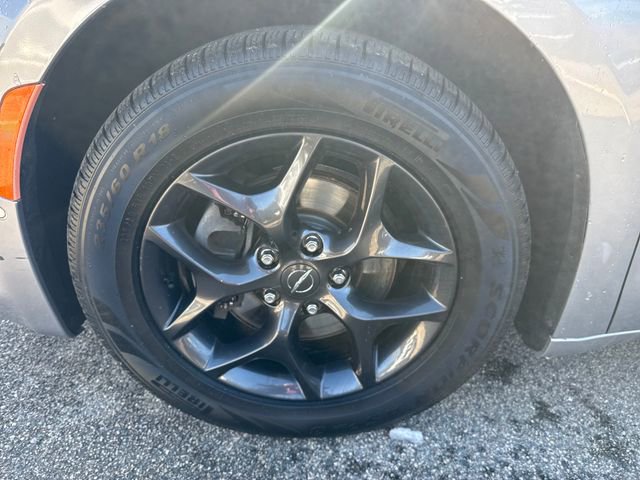 Used 2019 Chrysler Pacifica Touring-L Plus w/ Advanced Safetytec Group image 28