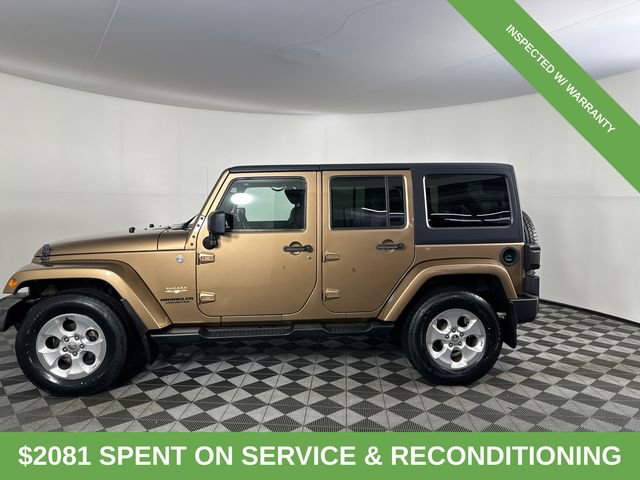 Used 2015 Jeep Wrangler Unlimited Sahara w/ Connectivity Group AWD/4WD image 10
