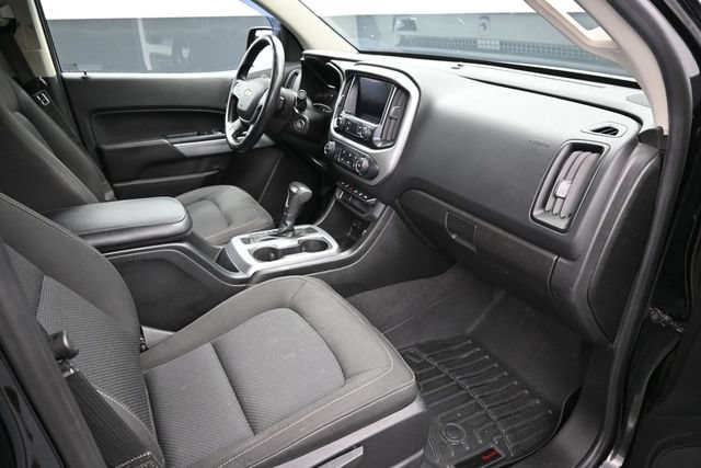 Used 2020 Chevrolet Colorado LT w/ Safety Package AWD/4WD image 17