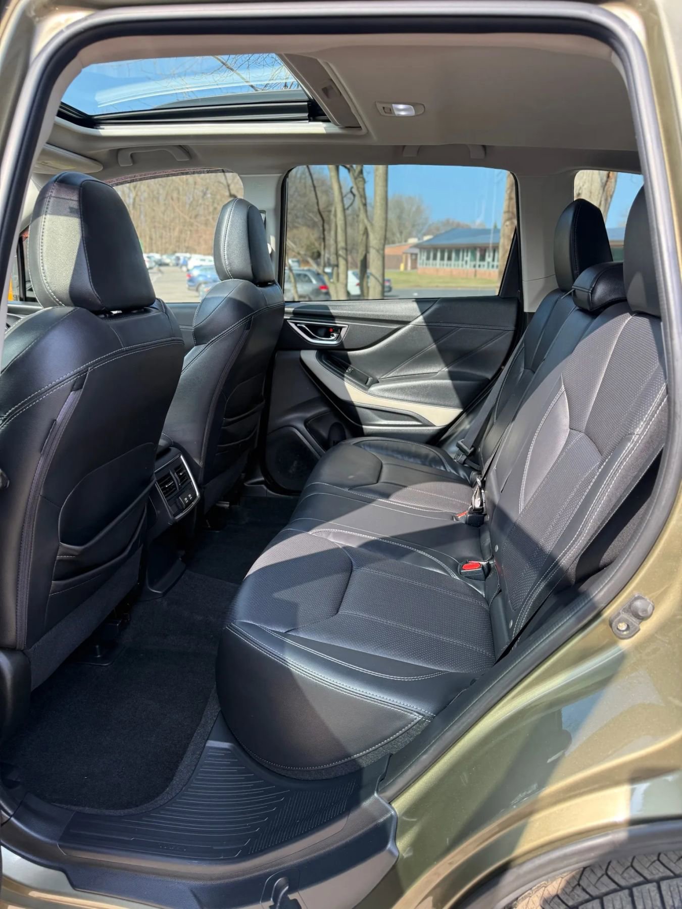 Used 2023 Subaru Forester Limited image 16