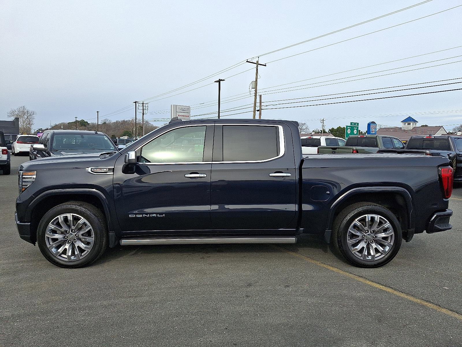 Used 2023 GMC Sierra 1500 Denali w/ Denali Reserve Package image 7