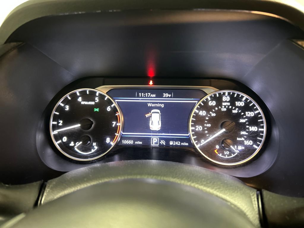 Used 2025 Nissan Sentra SV image 14