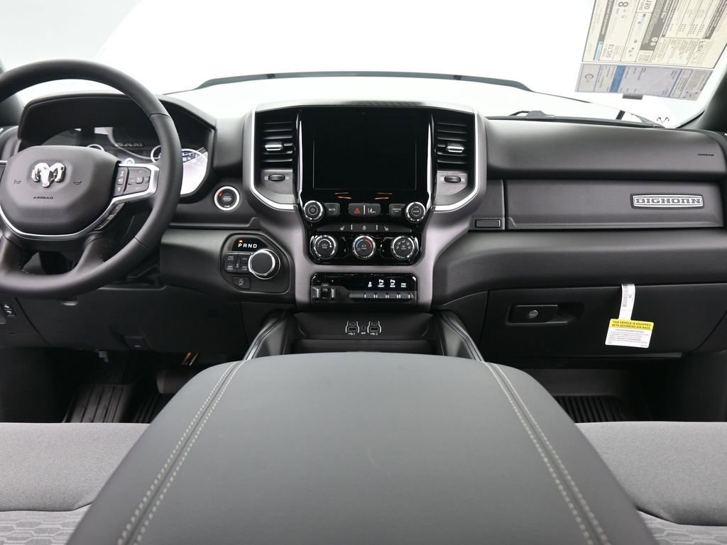 New 2026 RAM 1500 4x4 Crew Cab image 27