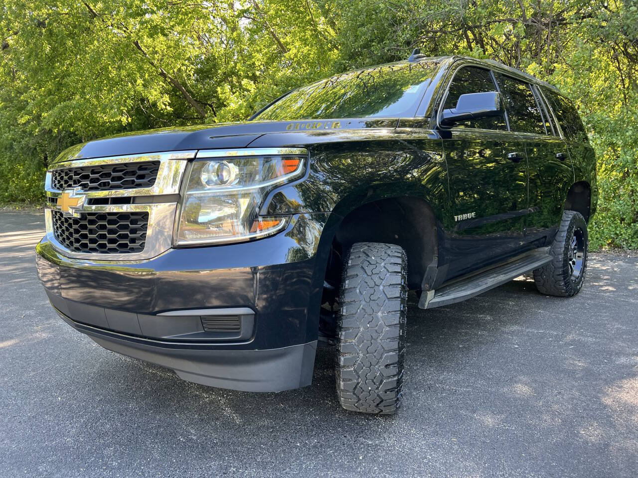Used 2015 Chevrolet Tahoe LS w/ Driver Alert Package AWD/4WD image 3
