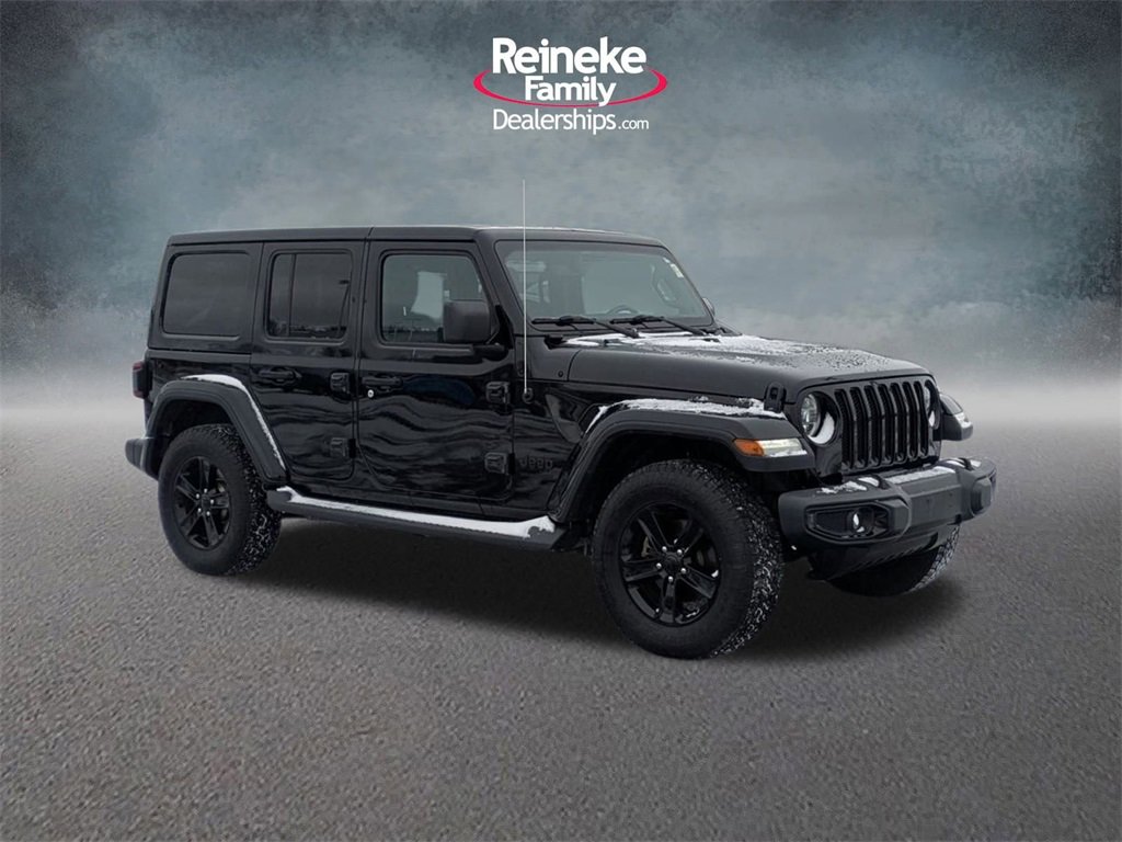 Used 2020 Jeep Wrangler Unlimited Sahara image 3