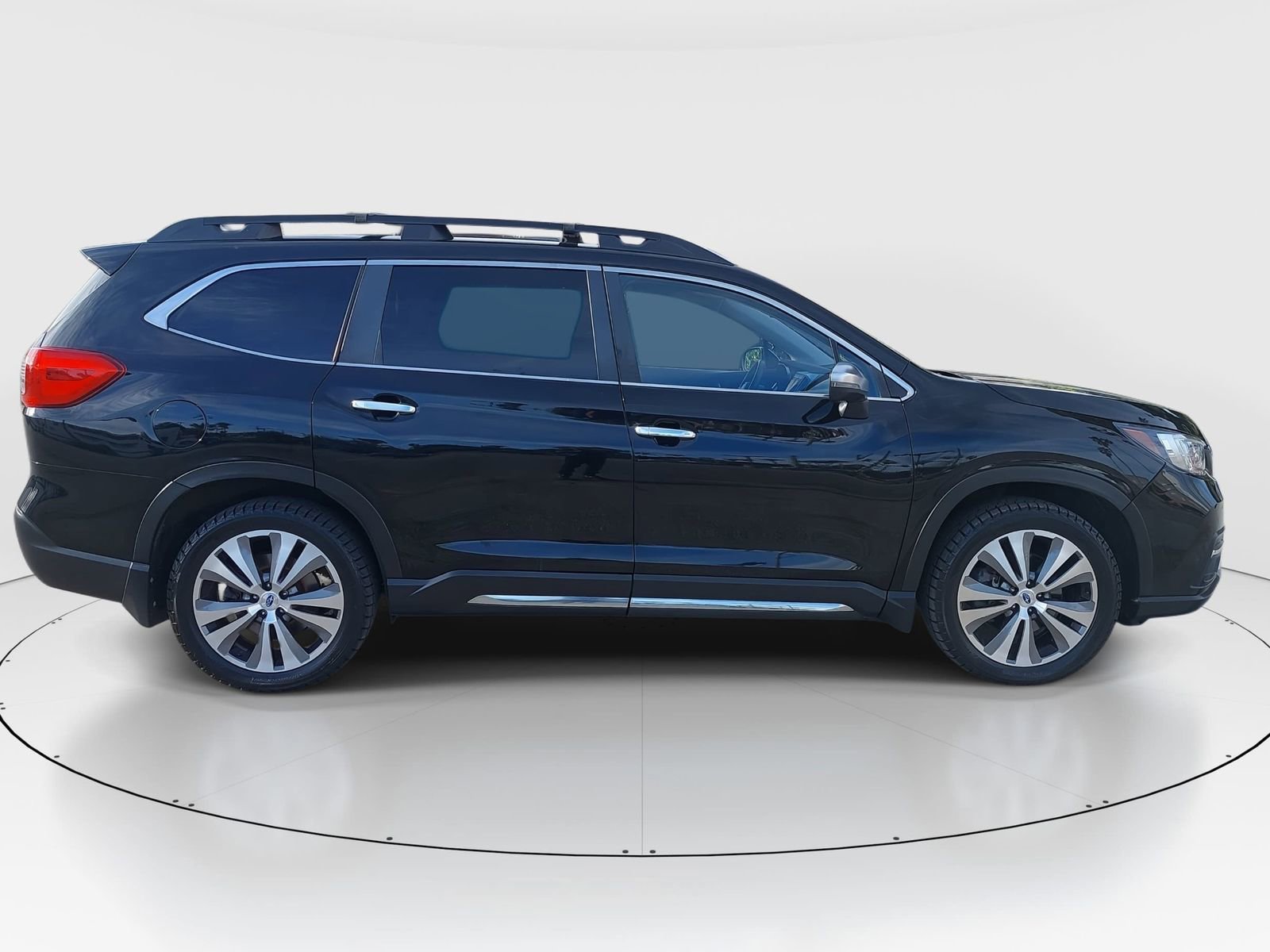 Certified 2021 Subaru Ascent Touring w/ Popular Package #2A image 8