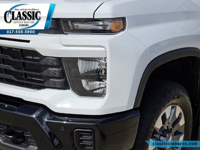 Used 2026 Chevrolet Silverado 2500 Custom w/ Custom Value Package AWD/4WD image 11