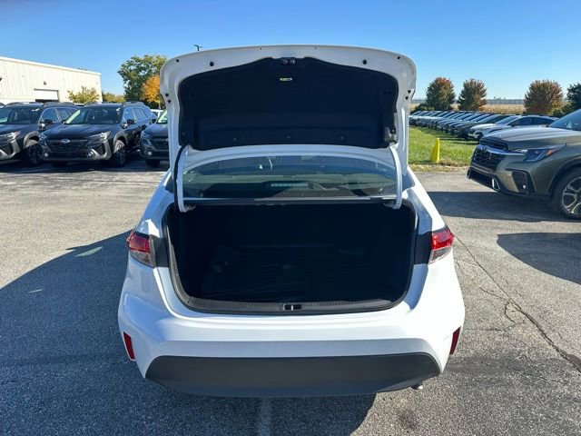Used 2024 Toyota Corolla LE image 33