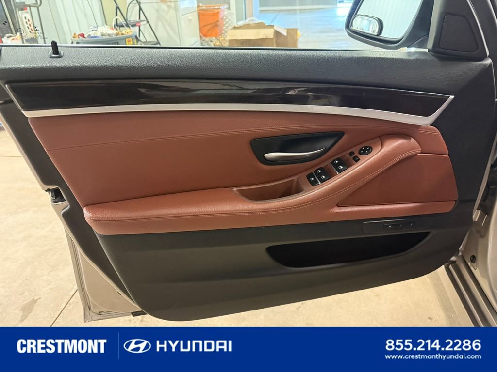 Used 2012 BMW 535i xDrive Sedan image 23