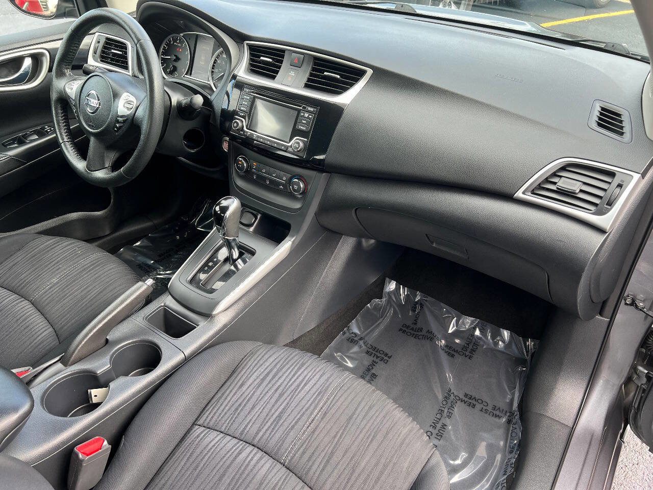 Used 2016 Nissan Sentra SV image 24