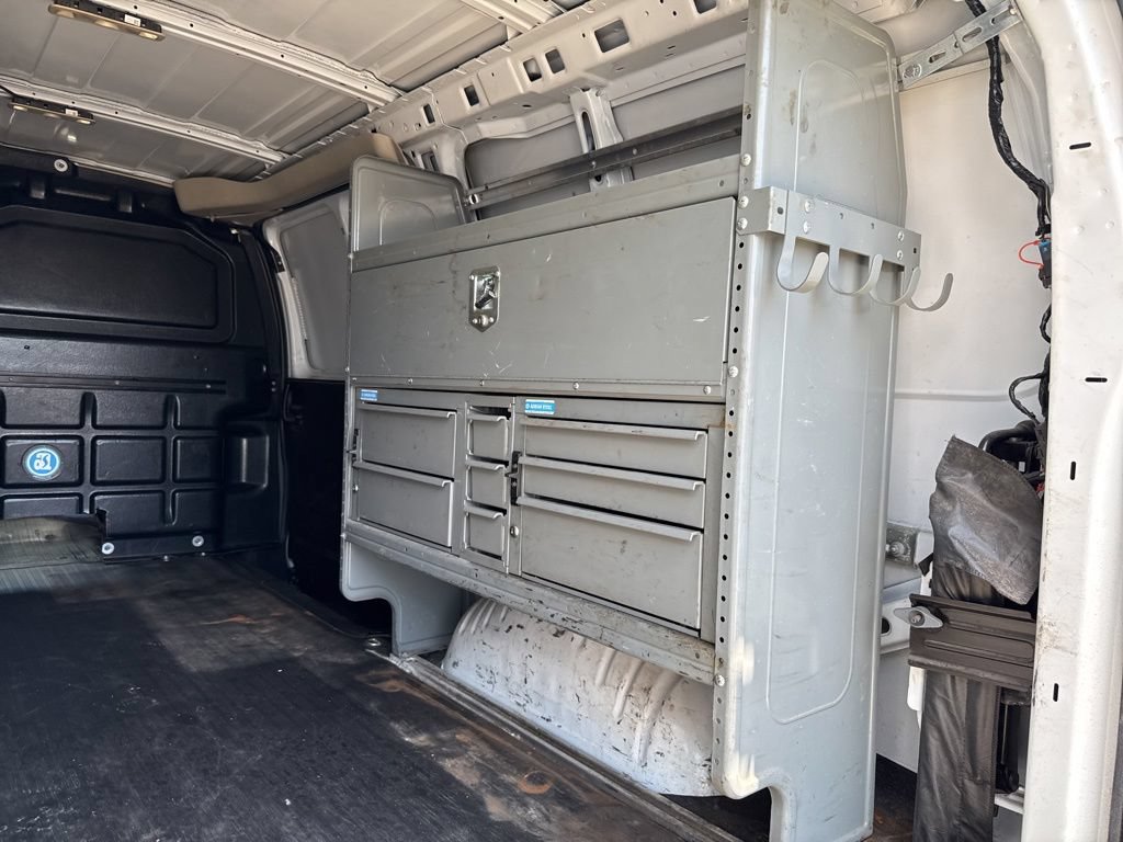 Used 2021 Chevrolet Express 3500 w/ Driver Convenience Package RWD image 14