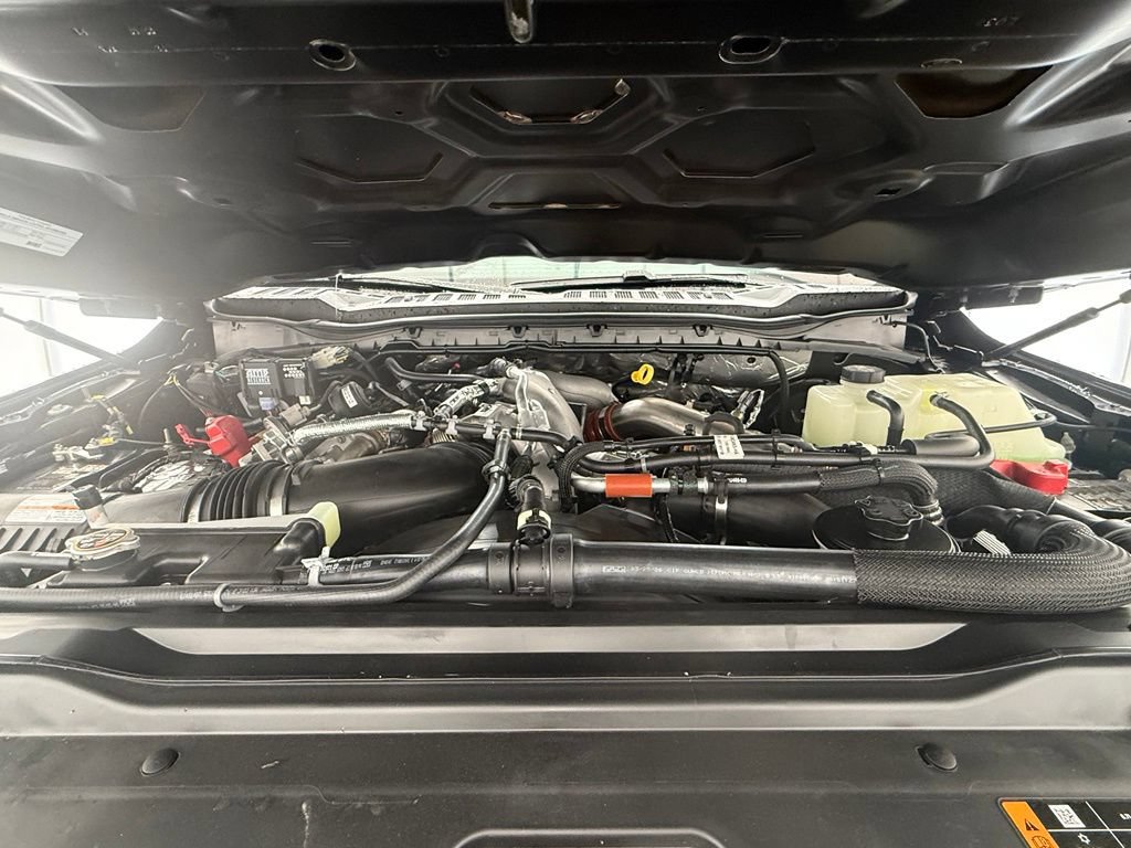New 2026 Ford F250 Lariat w/ Black Appearance Package AWD/4WD image 8