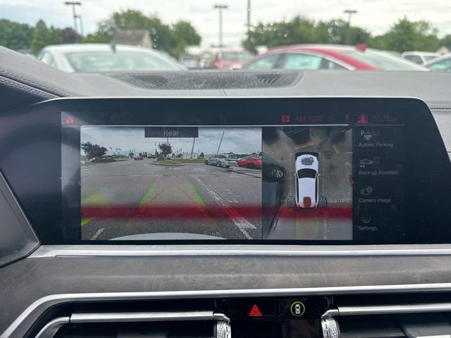 Used 2022 BMW X5 xDrive40i w/ M Sport Package AWD/4WD image 13