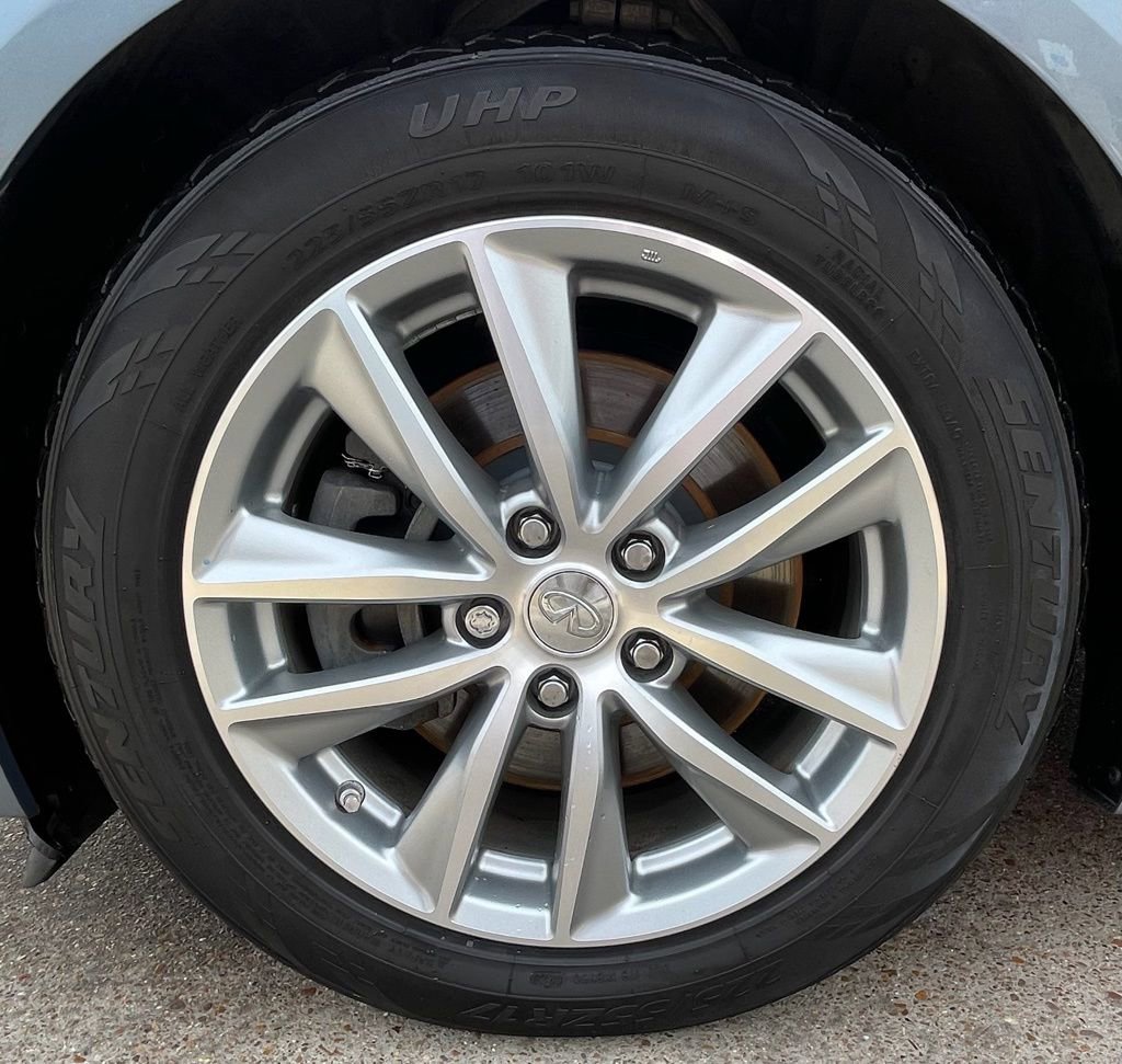 Used 2015 INFINITI Q50 Premium w/ Navigation Package RWD image 16