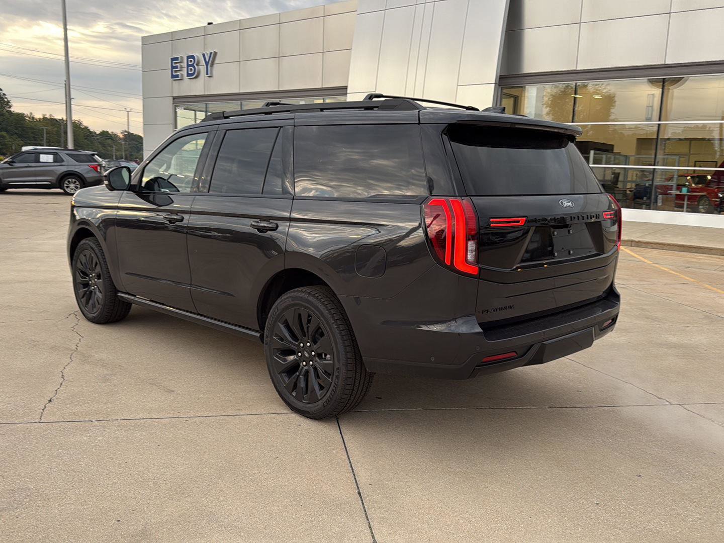 New 2025 Ford Expedition Platinum w/ Stealth Appearance Package image 3