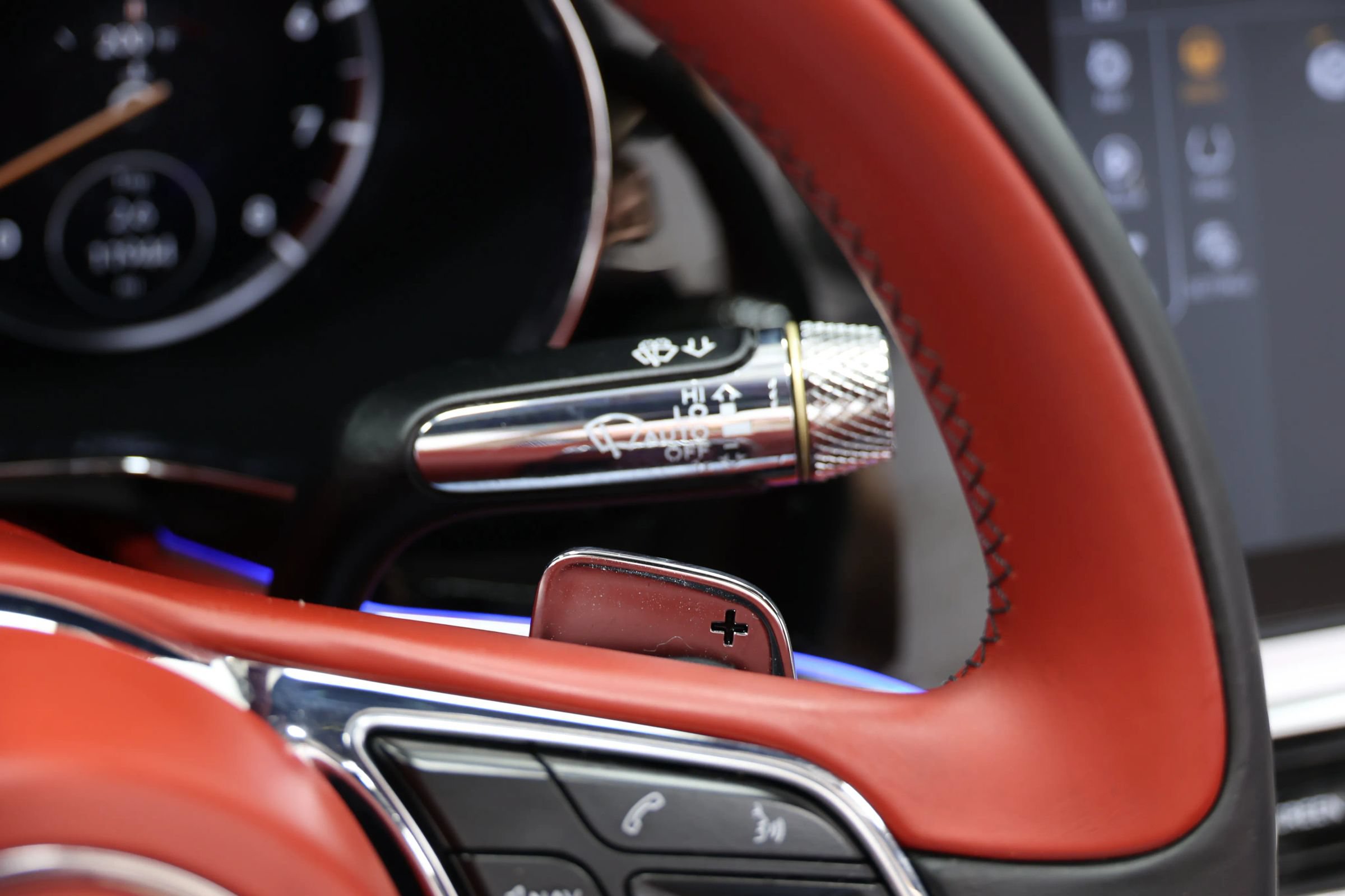 Used 2020 Bentley Continental GT V8 AWD/4WD image 32