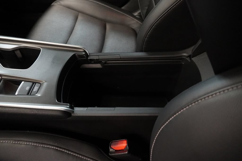 Used 2018 Honda Accord Sport image 24