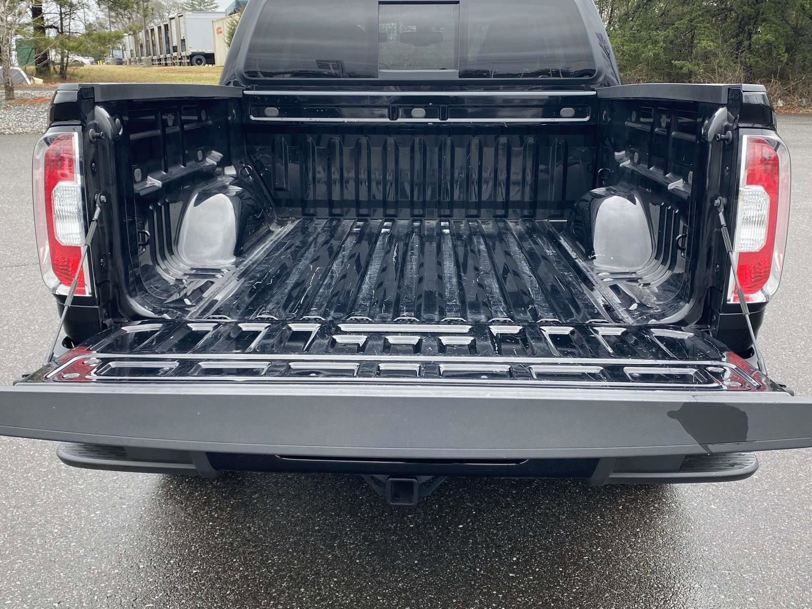 Used 2022 GMC Canyon Elevation w/ Elevation Premium Package image 9