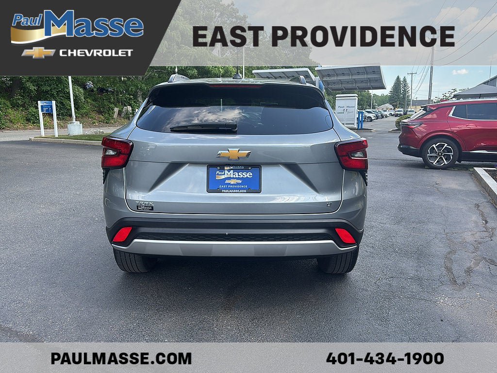 Certified 2024 Chevrolet Trax LT w/ LT Convenience Package FWD image 6