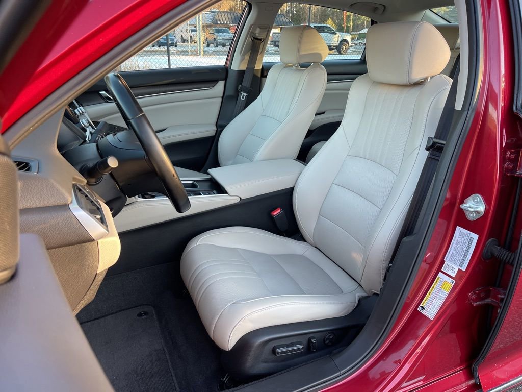 Used 2021 Honda Accord EX-L image 18