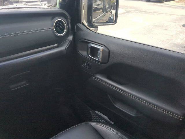 Certified 2022 Jeep Wrangler Unlimited Sahara w/ Cold Weather Group AWD/4WD image 19