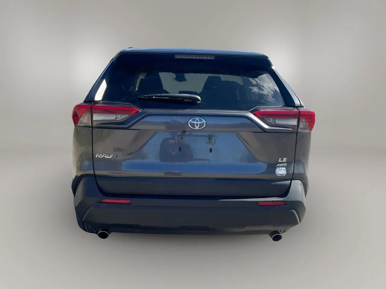 Used 2019 Toyota RAV4 LE AWD/4WD image 17