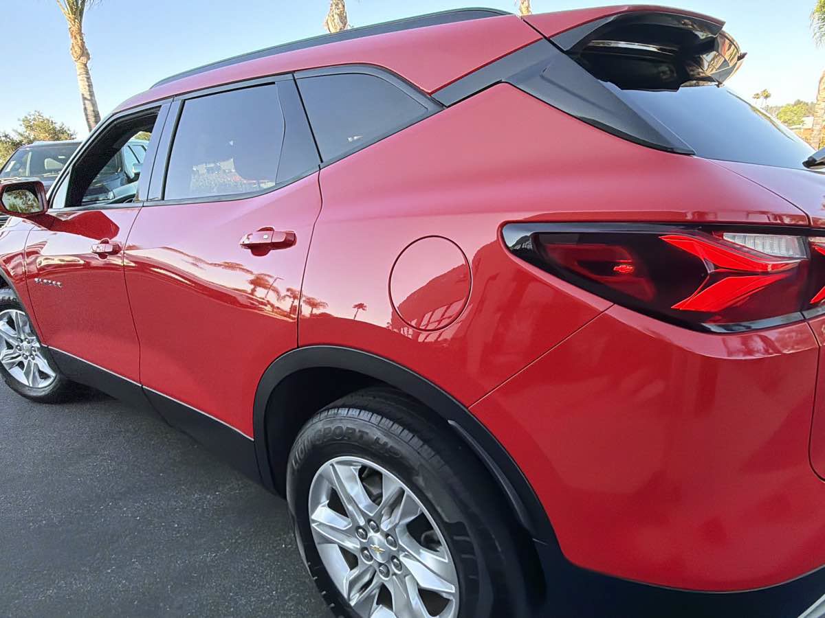 Used 2020 Chevrolet Blazer LT FWD image 13