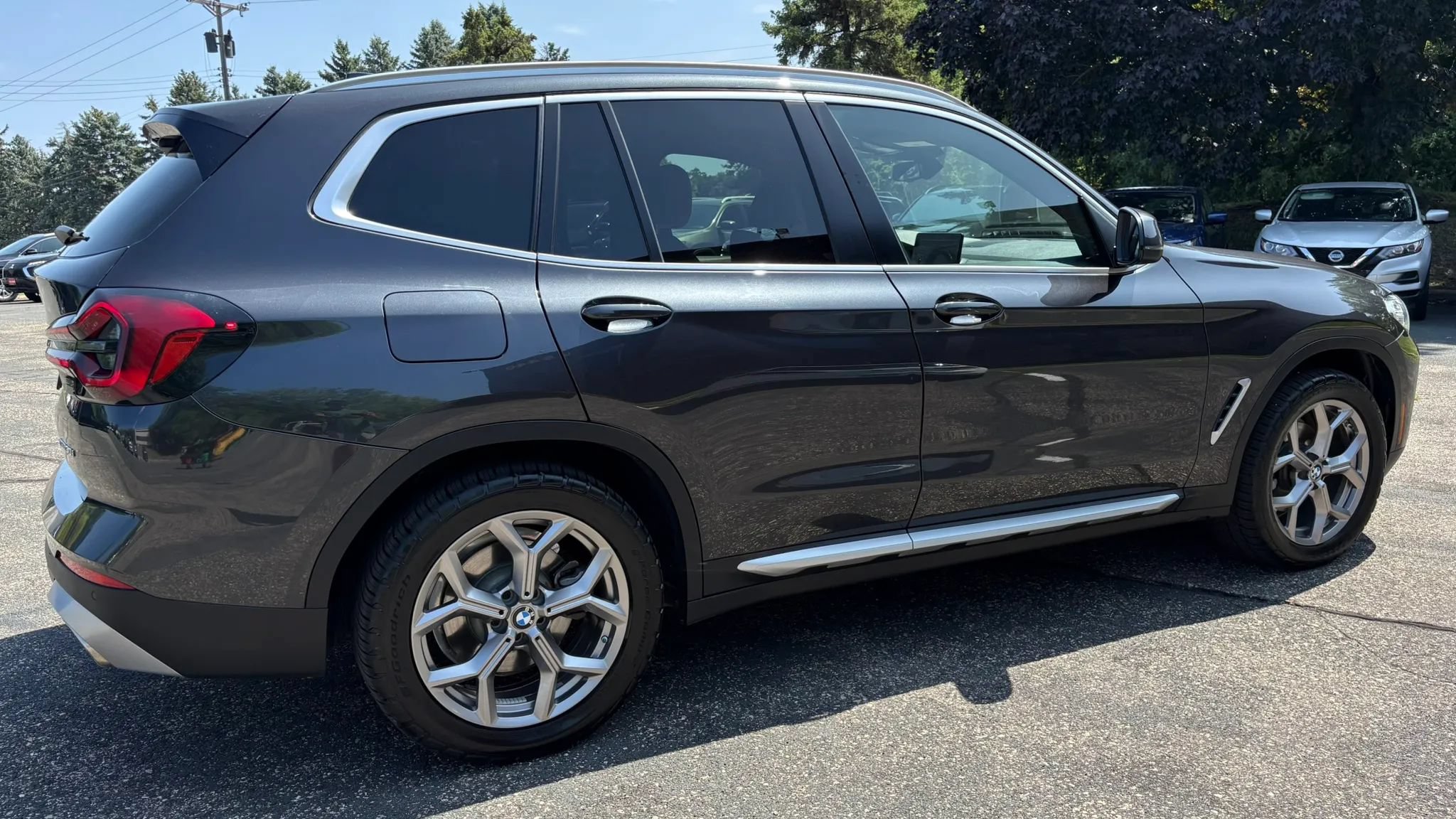 Used 2022 BMW X3 xDrive30i w/ Premium Package 2 AWD/4WD image 10