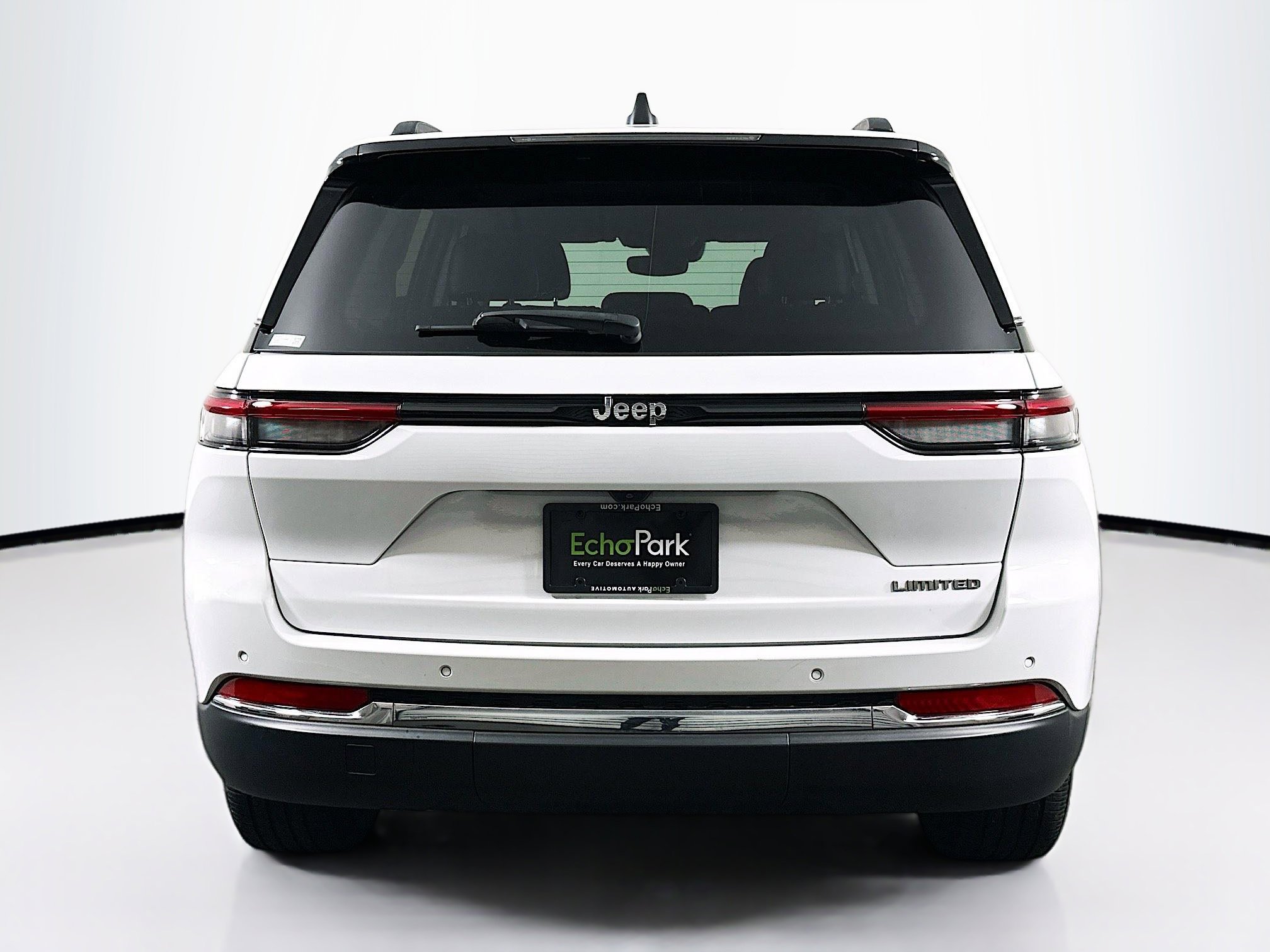 Used 2023 Jeep Grand Cherokee Limited w/ Trailer Tow Prep Group (B) image 7