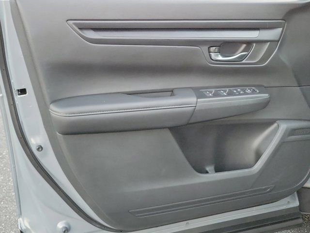 Used 2025 Honda CR-V EX image 21
