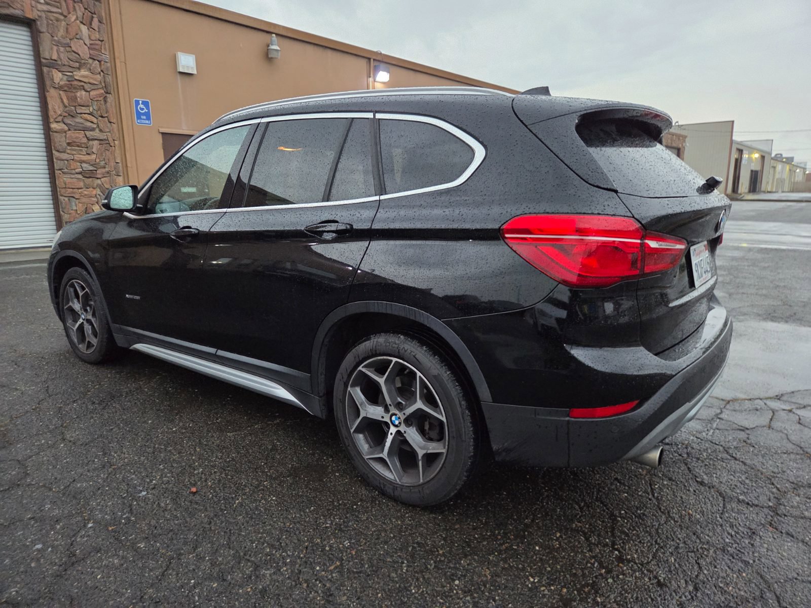 Used 2016 BMW X1 xDrive28i image 2