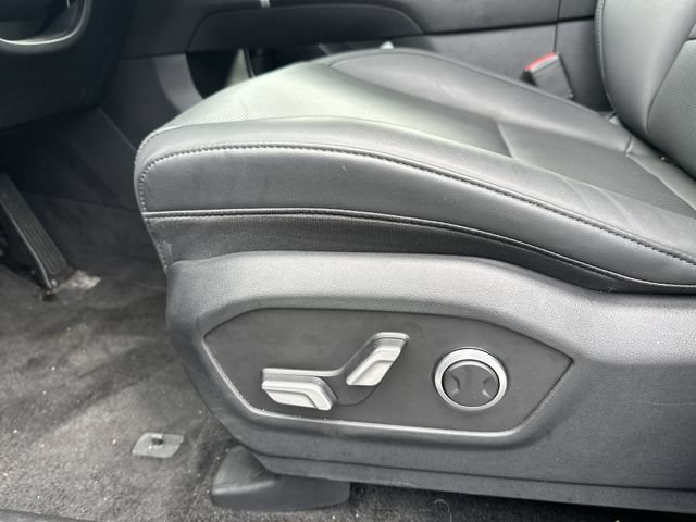 Used 2026 Hyundai Santa Fe SEL FWD image 7