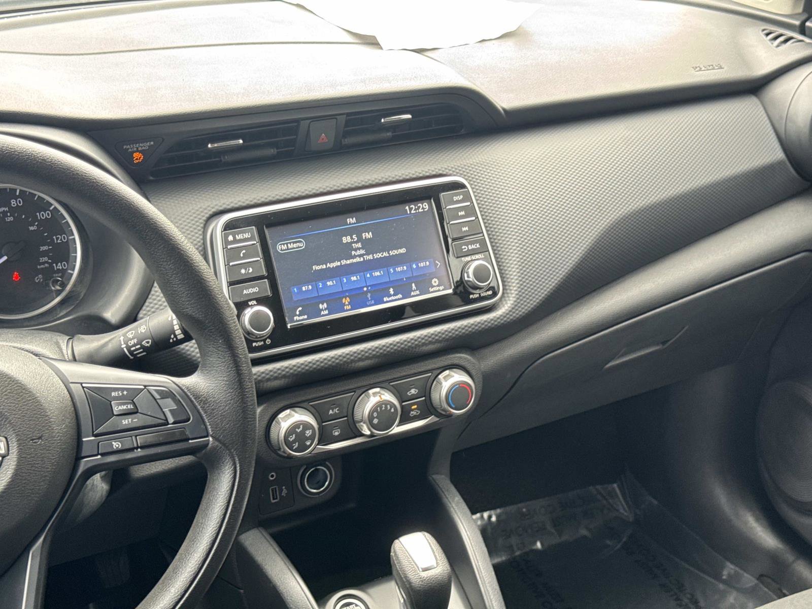 Used 2024 Nissan Kicks S FWD image 9
