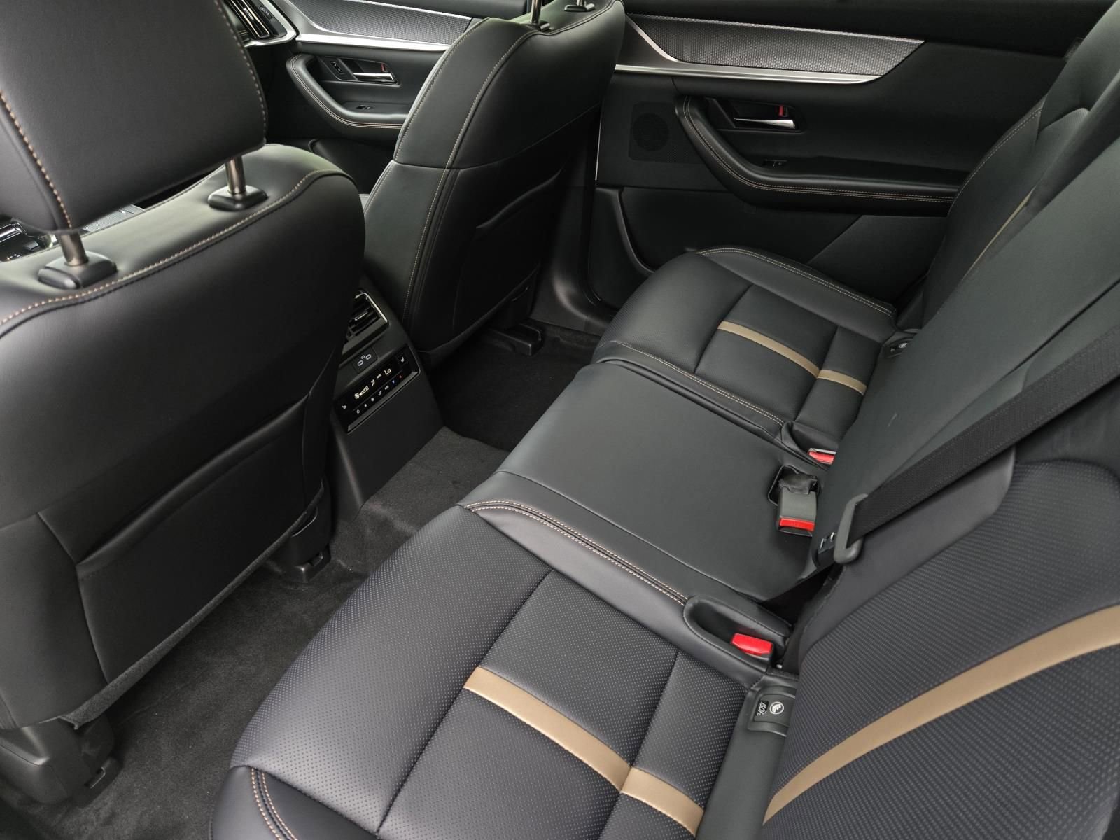 New 2026 MAZDA CX-70 3.3 Turbo w/ Premium Plus Pkg image 15